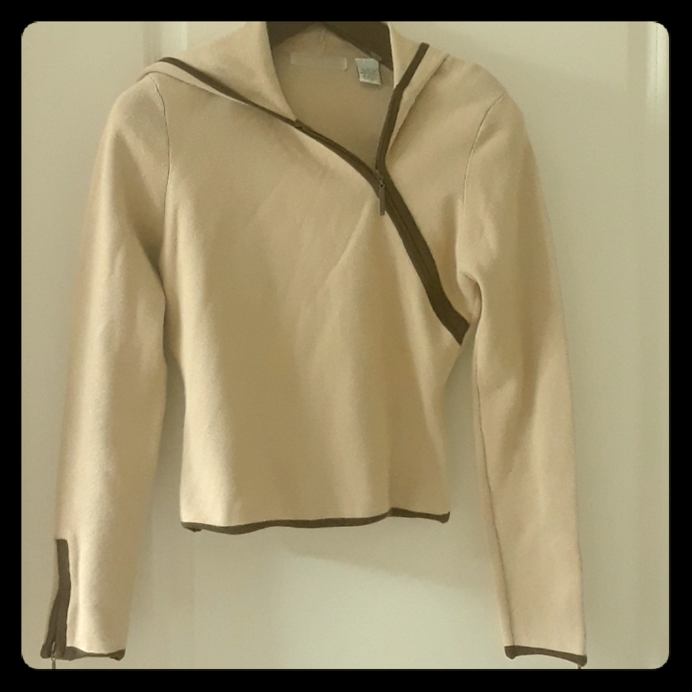 Anonymous sweater